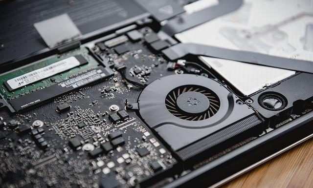 La tecnologia delle memorie RAM: dalle SDRAM alle DDR5