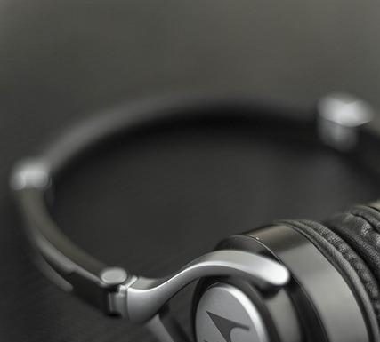 Come Motorola con il DynaTAC inventò il telefono cellulare